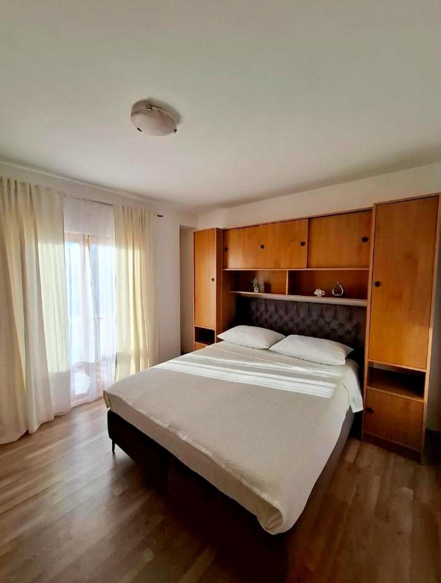 Apartments Sanja ปอฟเลียนา ภายนอก รูปภาพ