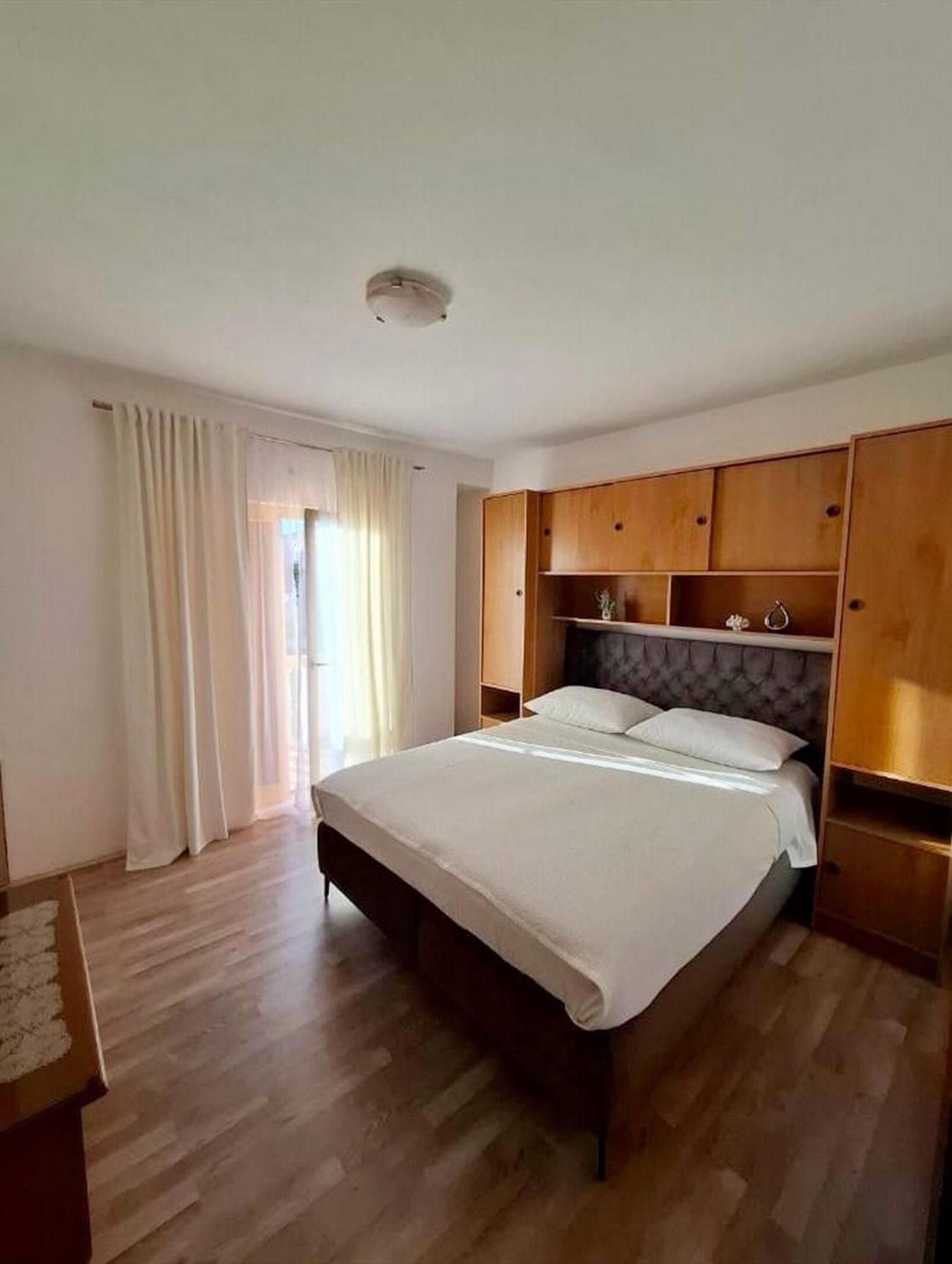 Apartments Sanja ปอฟเลียนา ภายนอก รูปภาพ