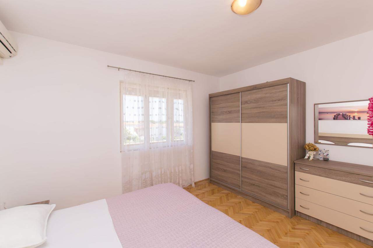 Apartments Sanja ปอฟเลียนา ภายนอก รูปภาพ