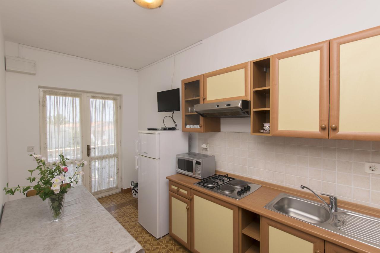Apartments Sanja ปอฟเลียนา ภายนอก รูปภาพ