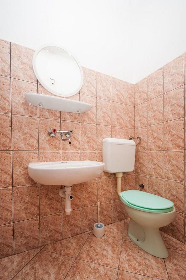 Apartments Sanja ปอฟเลียนา ภายนอก รูปภาพ